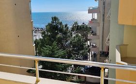 Apartment Sea View